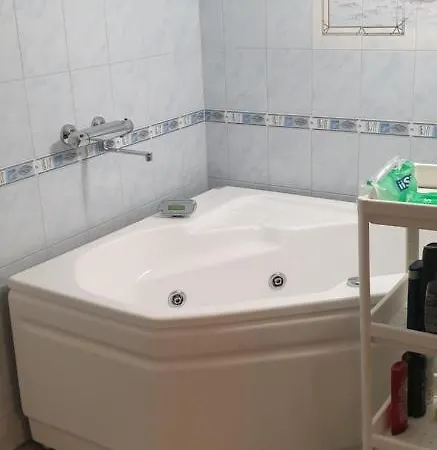 Aircontined For Travellers Apartment
